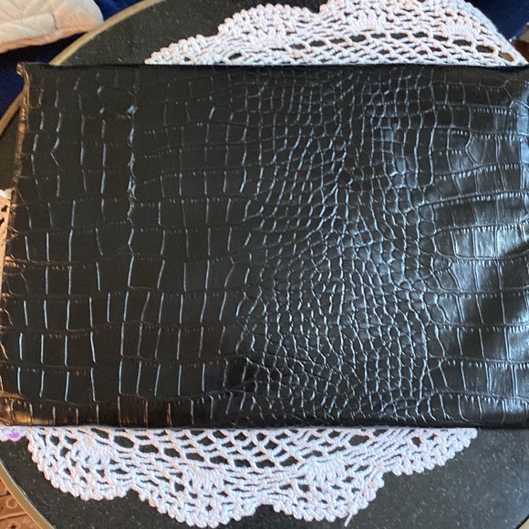 Black clutch bag, French Connection - Picture 4 of 8